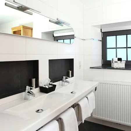 In With Garden & Bbq 펜션 *