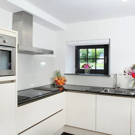 Elegant In With Fenced Garden Vakantiehuis Epen